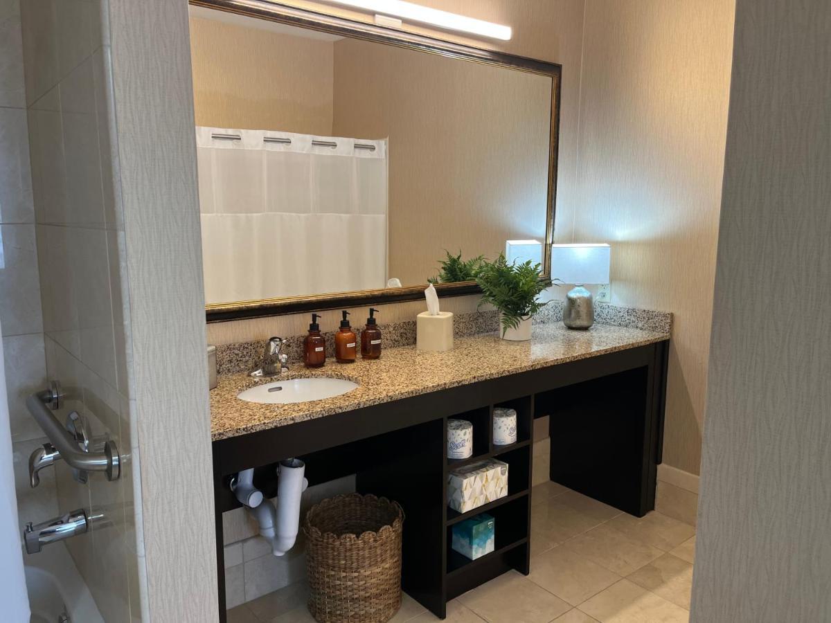 Hawthorn Extended Stay By Wyndham West Palm Beach Exterior foto
